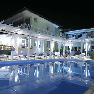 Hotel Sunset, Neos Marmaras